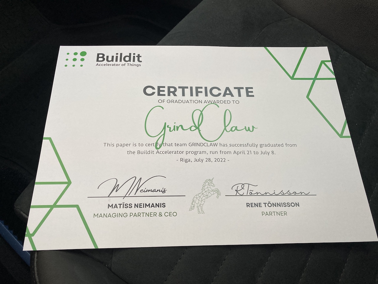 buildit-certificate-grindclaw.jpg